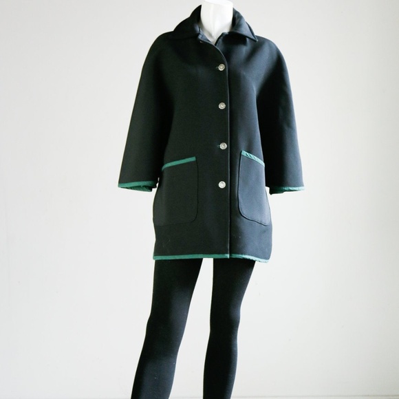 Vintage Black Chic Hunting Cape Coat - Picture 2 of 8